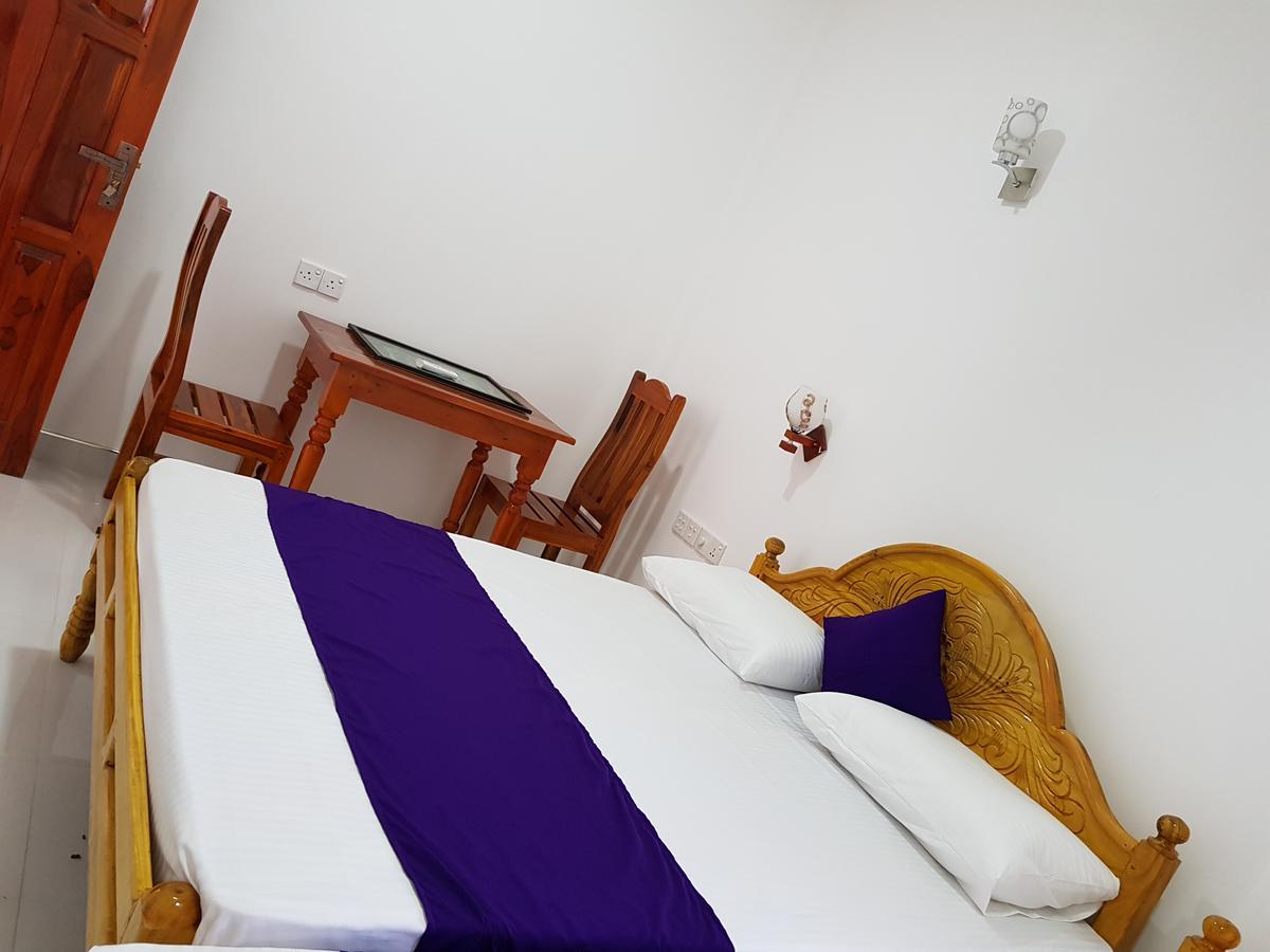 Snp Star Guest House Trincomalee Luaran gambar
