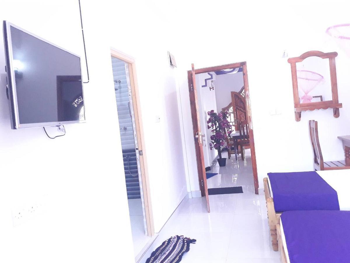 Snp Star Guest House Trincomalee Luaran gambar
